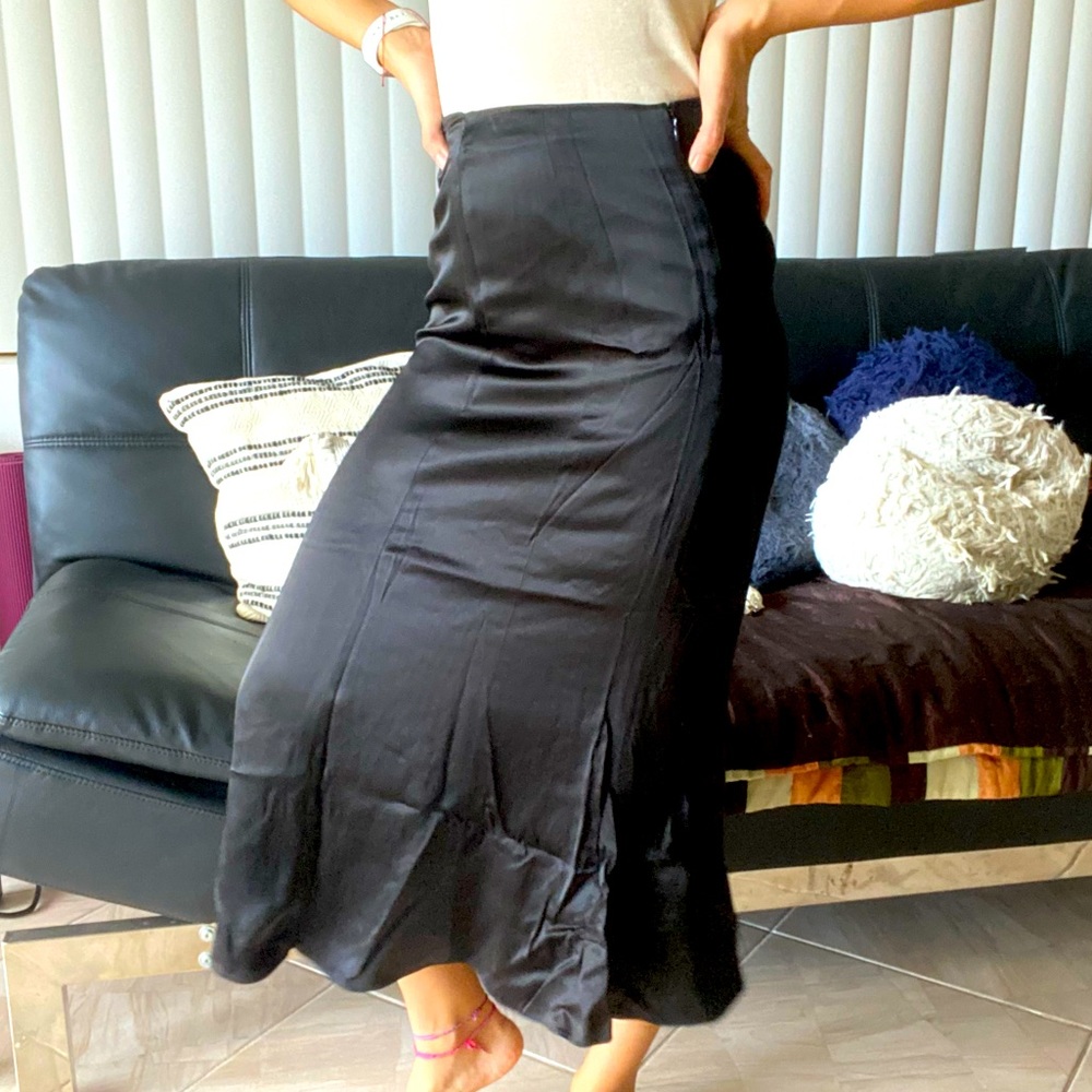 Black silky skirt